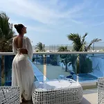 Exclusiva Villa Frente A La Playa