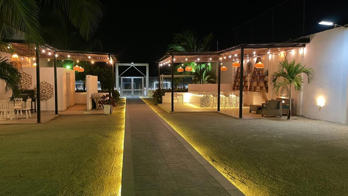 Exclusiva Frente A La Playa Cartagena